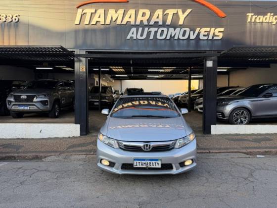HONDA CIVIC 1.8 EXS 16V FLEX 4P AUTOMÁTICO HONDA CIVIC 1.8 EXS 16V FLEX 4P AUTOMÁTICO